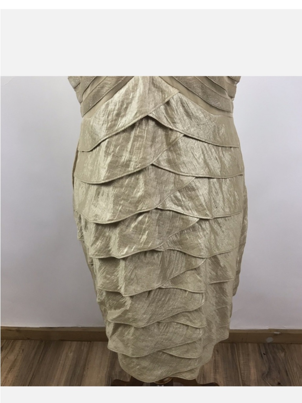 Adrianna Papell V-Neck gold cocktail Dress 18 wedding cocktail mother of bride - Picture 3 of 5
